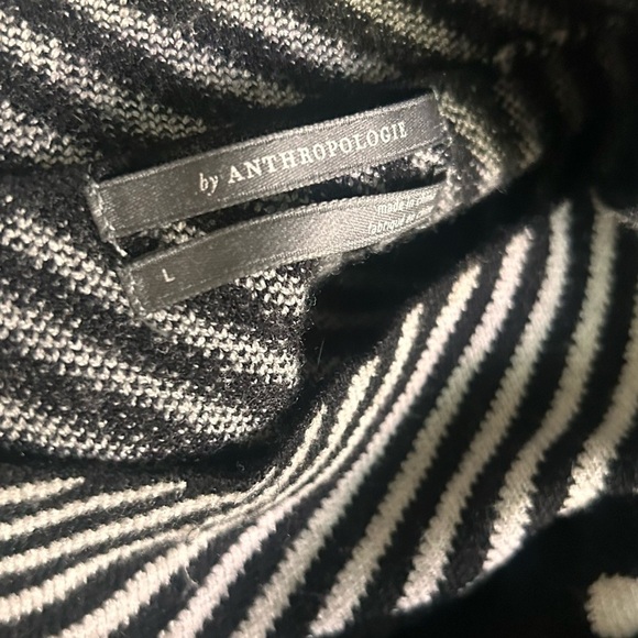 Anthropologie Ivanna Lizze Polka Dot Mock Neck Sweater in Black Sz L - Picture 7 of 7